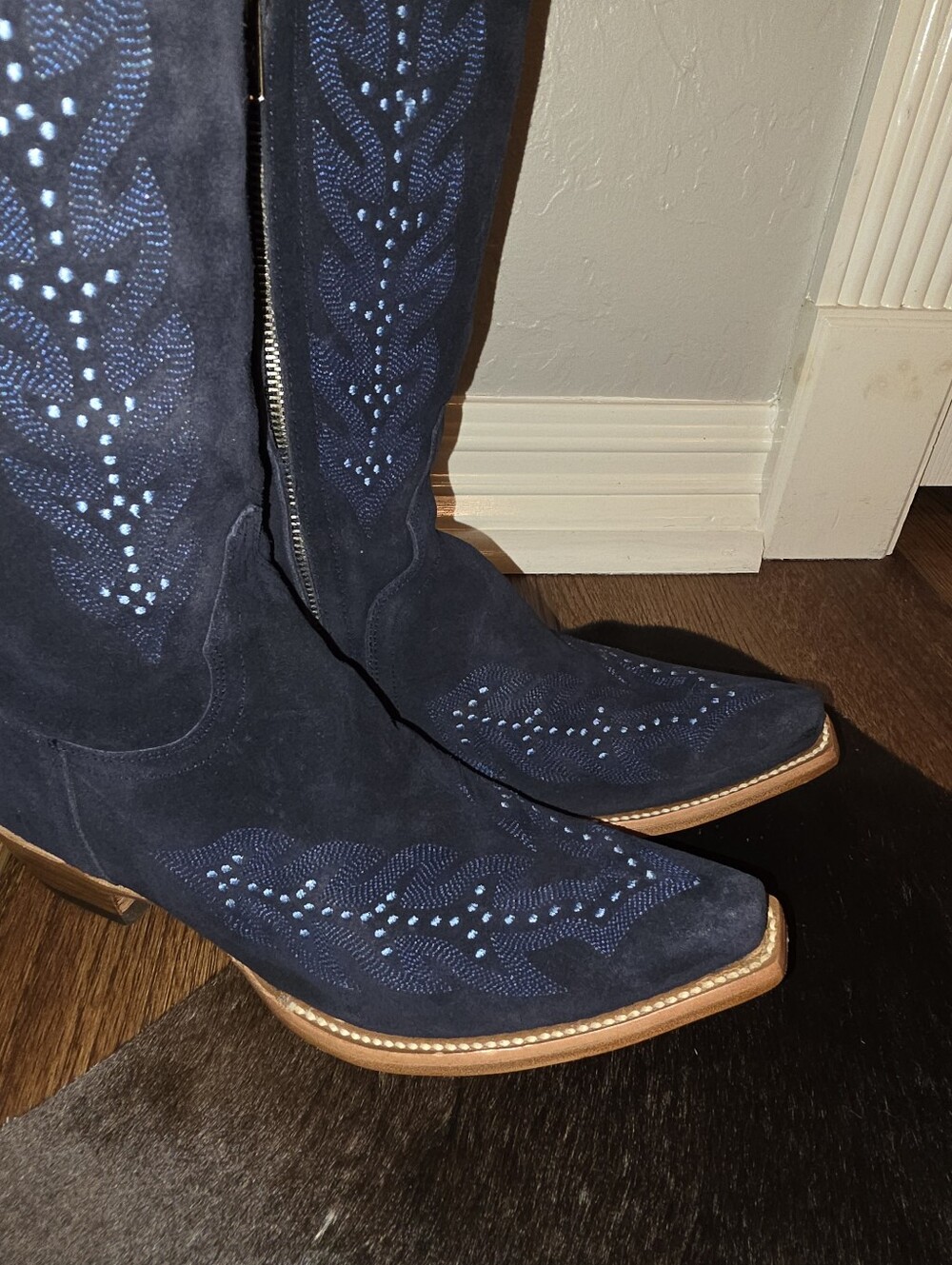 Old Gringo Blue Suede Tall Jager Boots, Women's 7.5 (Fit Like Mayra's) - Picture 10 of 16
